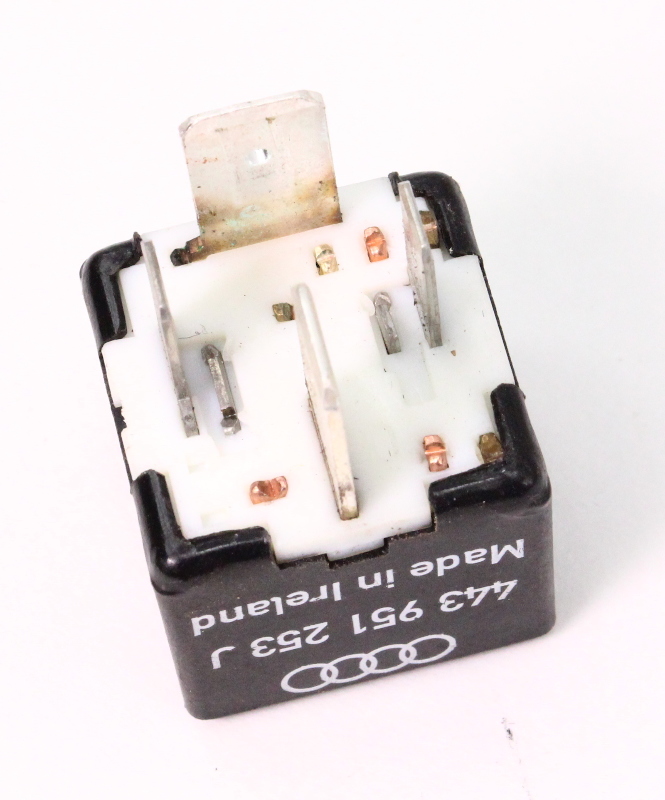 RELAY 75613149 VOLKSWAGEN 8D0 951 253 (8D0951253), Relay VOLKSWAGEN 443